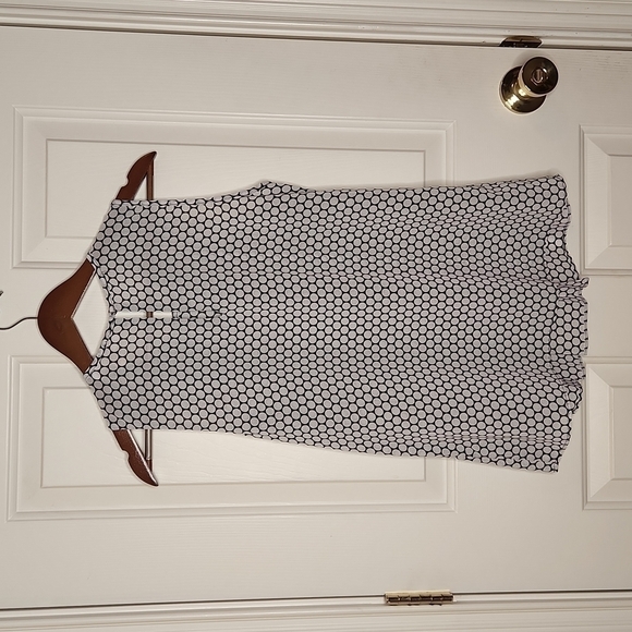 MICHAEL michael kors white black pleated top size S - Picture 9 of 11